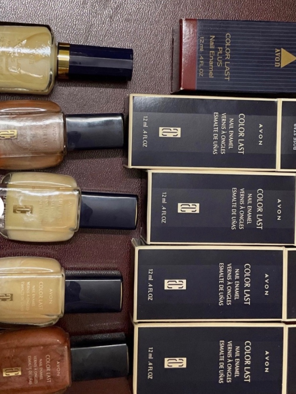 Avon Color Last Nail Enamel :  2 Soft Buff, 1 Rose Star, 1 Delicate, 1 Mocha